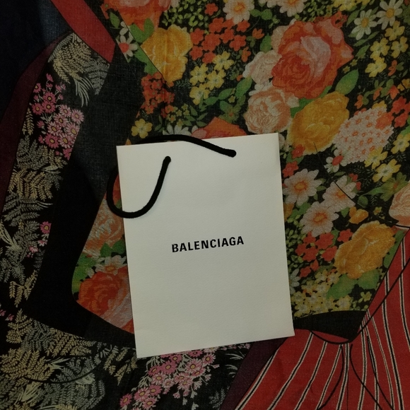 Square Multicolor Wool Silk Shawl Scarf Wrap - Picture 3 of 8